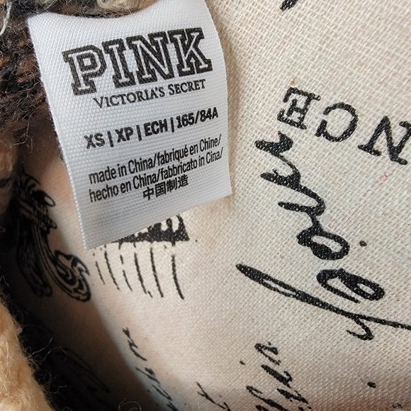 Victoria's Secret Pink XS Sweater V-Back Neck Animal Print Fuzzy - Picture 7 of 9